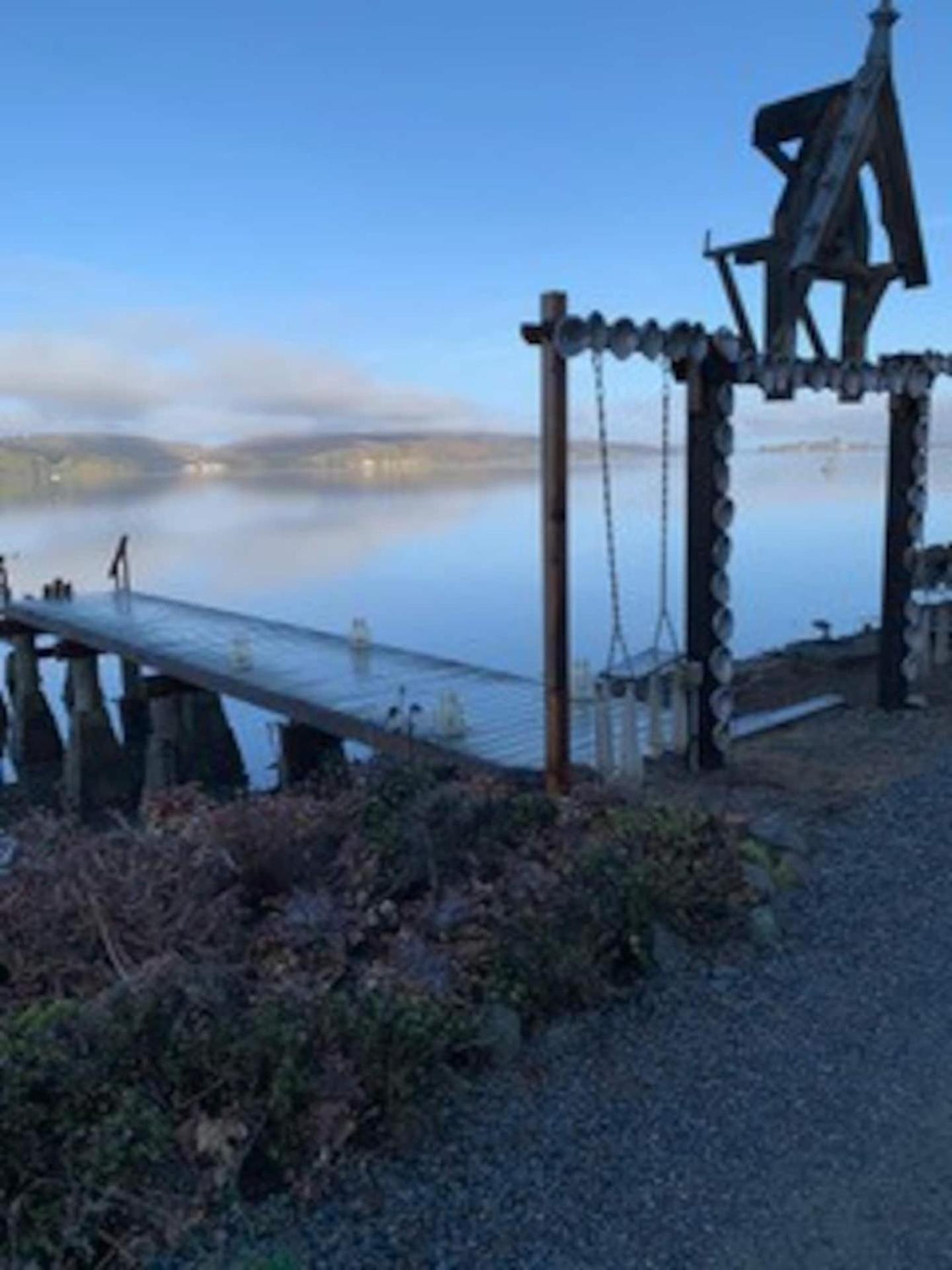 Carriage House Waterfront On Tomales Bay With Dock Hotel Marshall ภายนอก รูปภาพ